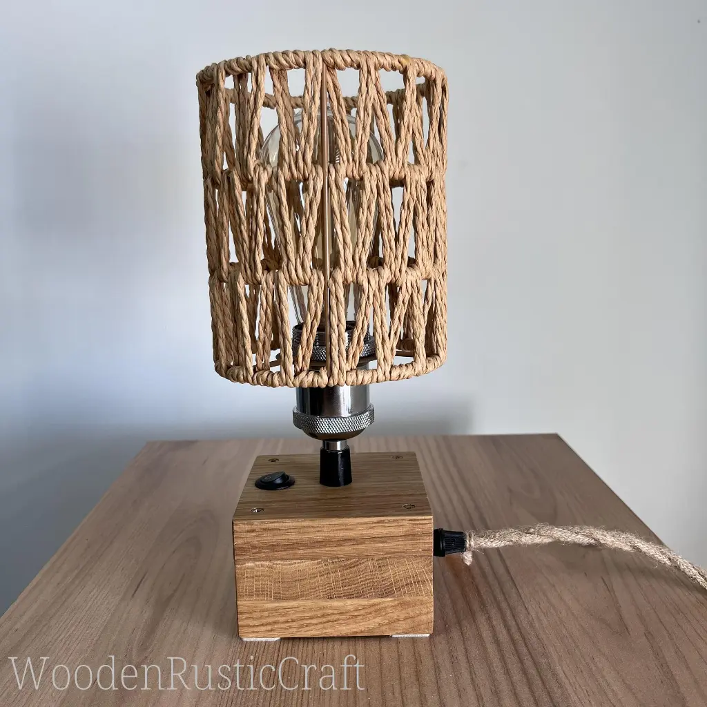 English Oak Table Lamp-15.webp