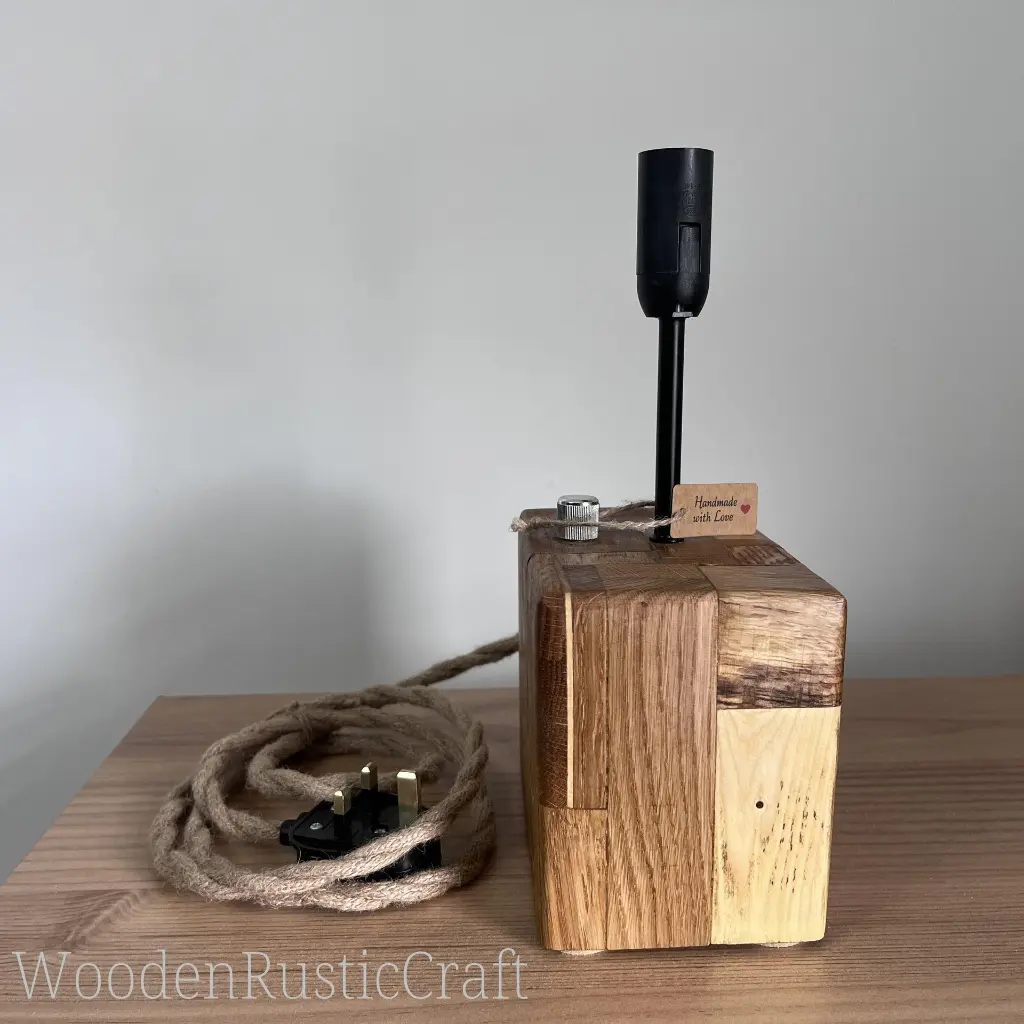 Reclaimed Oak Table Lamp-15.webp