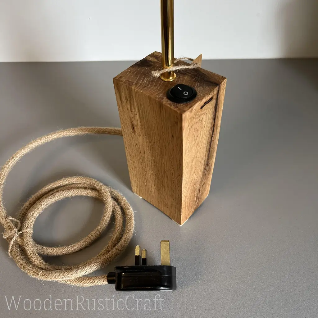 eSpalted Turkish Oak Table Lamp-14 (1).webp