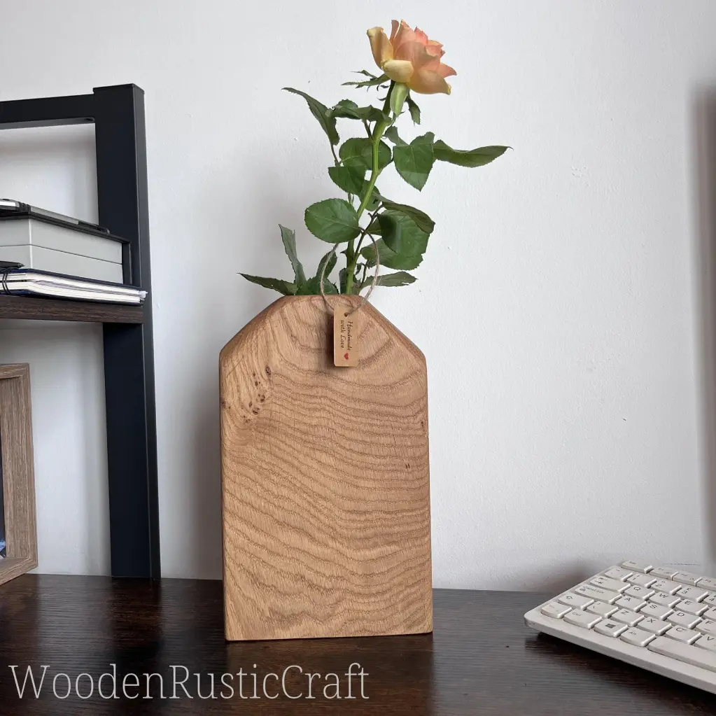 Hand Carved English Oak Bud Vase, 11.webp