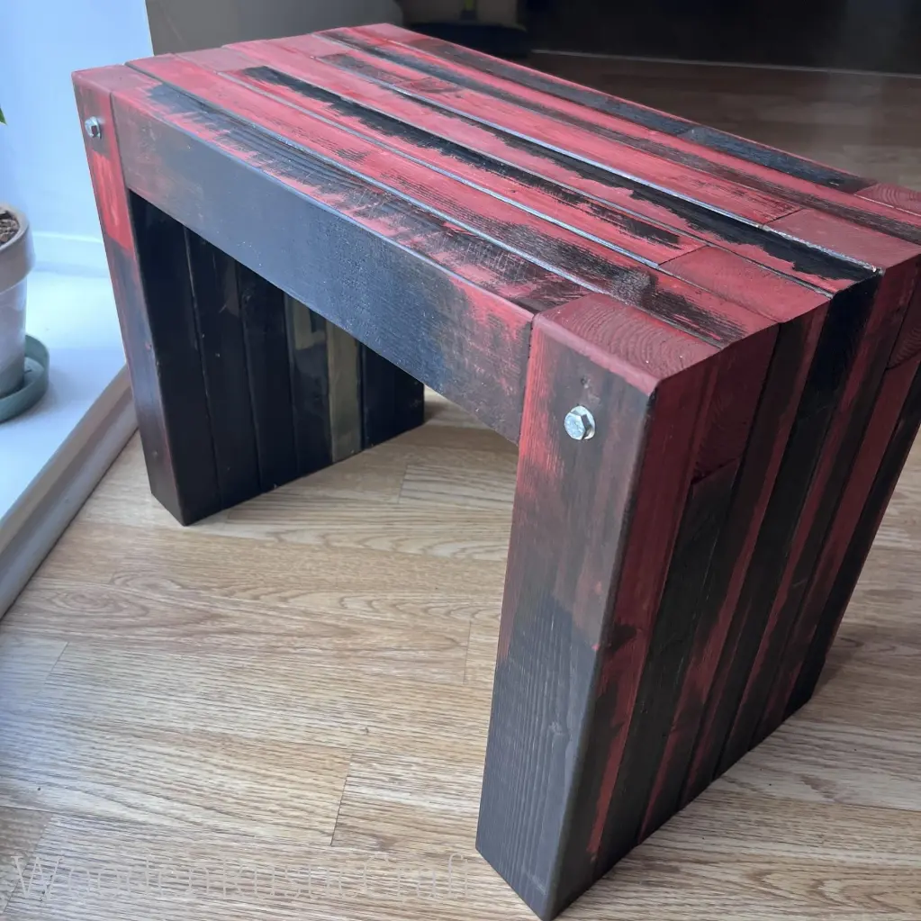 Pine Rustic Stool-15.webp