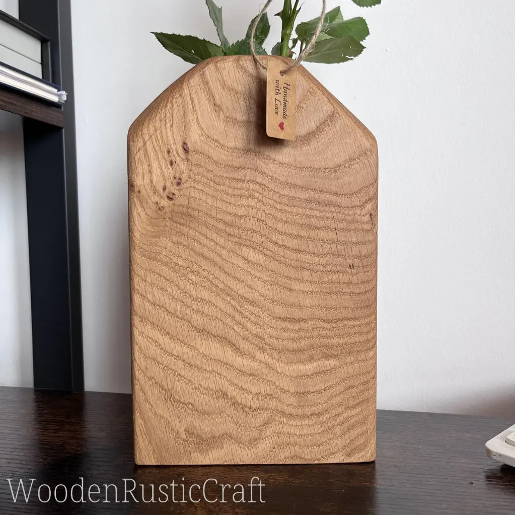 Hand Carved English Oak Bud Vase, 12.webp