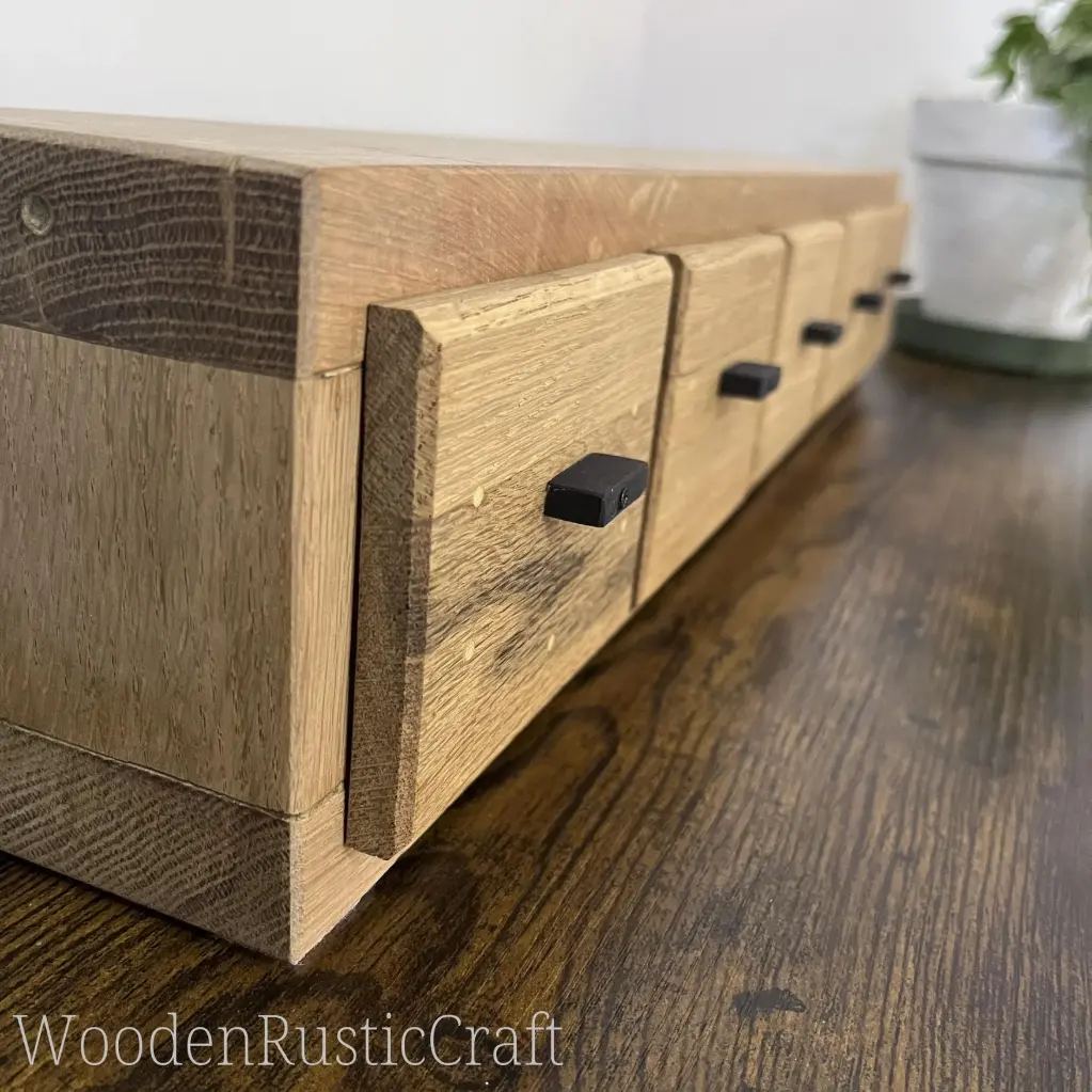 wooden_rustic_keepsake_box-18.webp