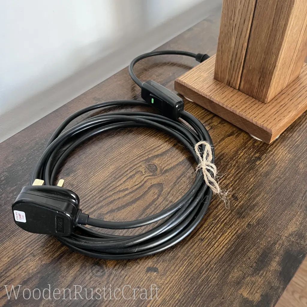 Reclaimed English Oak Table Lamp-20.webp