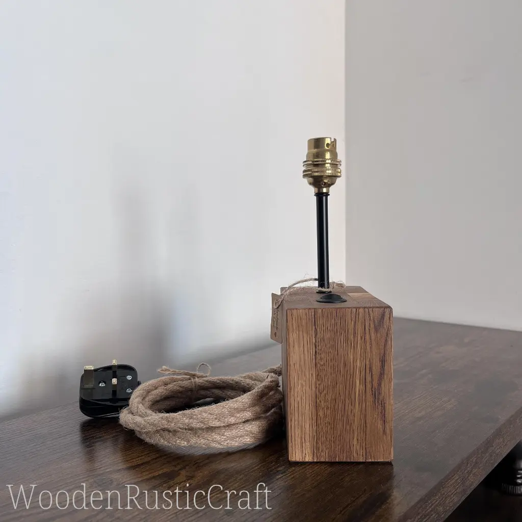 Character-Grain Solid Oak Lamp Base — Hand-Finished