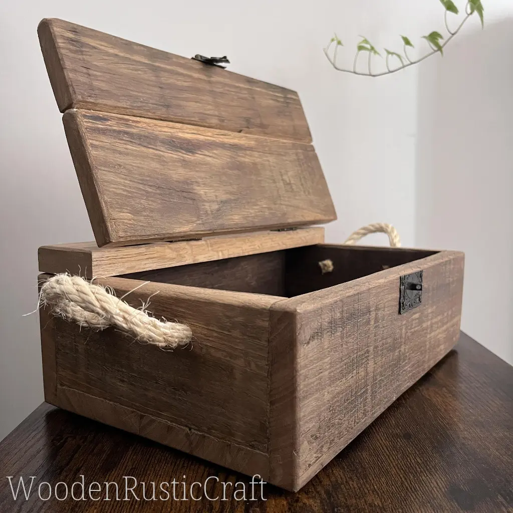 Handmade Rustic Red Oak Keepsake Chest-17.webp