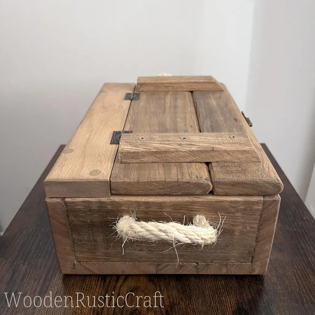 Handmade Rustic Red Oak Keepsake Chest-15.webp