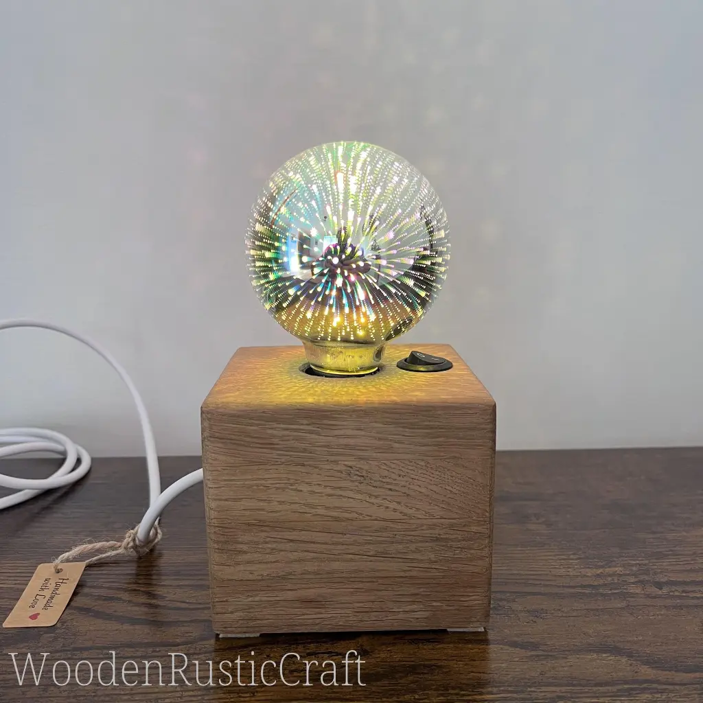 Small Oak Cube Lamp with Decorative Bulb