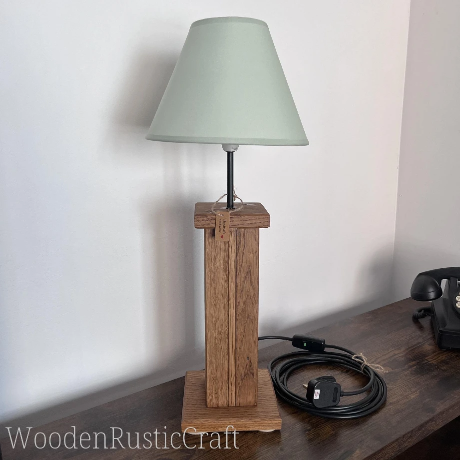 Tall Reclaimed Wood Table Lamp – Upcycled Rustic Lighting