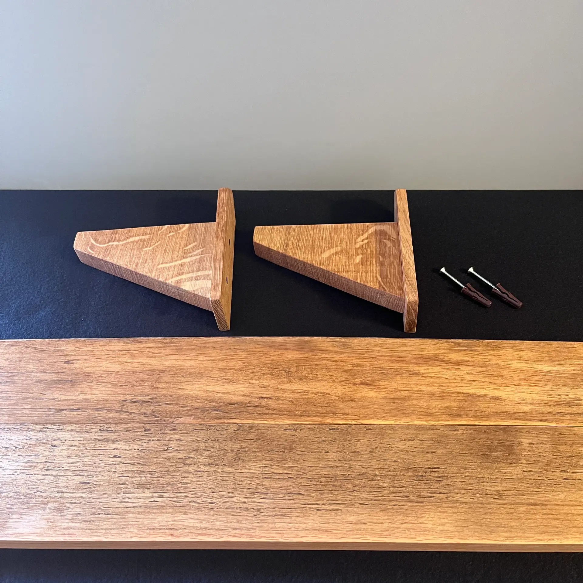 Handmade Reclaimed Rubberwood Shelf with Oak Handles